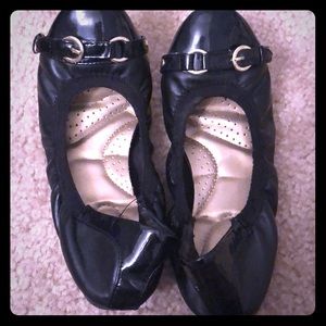 Black Buckle Flats